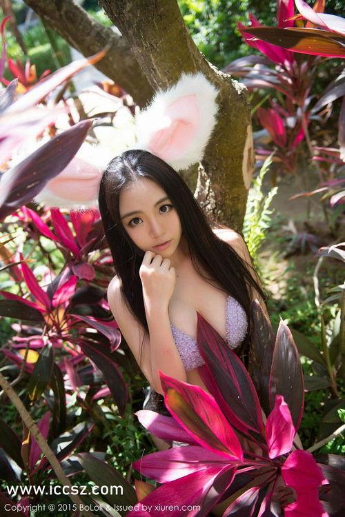 国产巨乳美女,魅力四溢，风采独绝